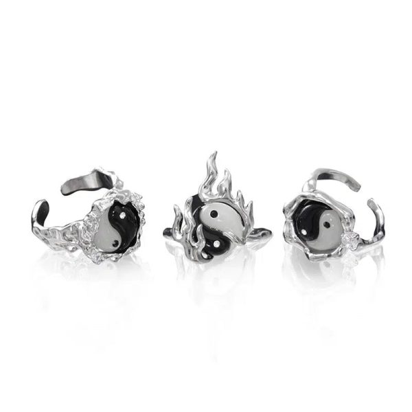 Black and White Earrings Hot on Sale